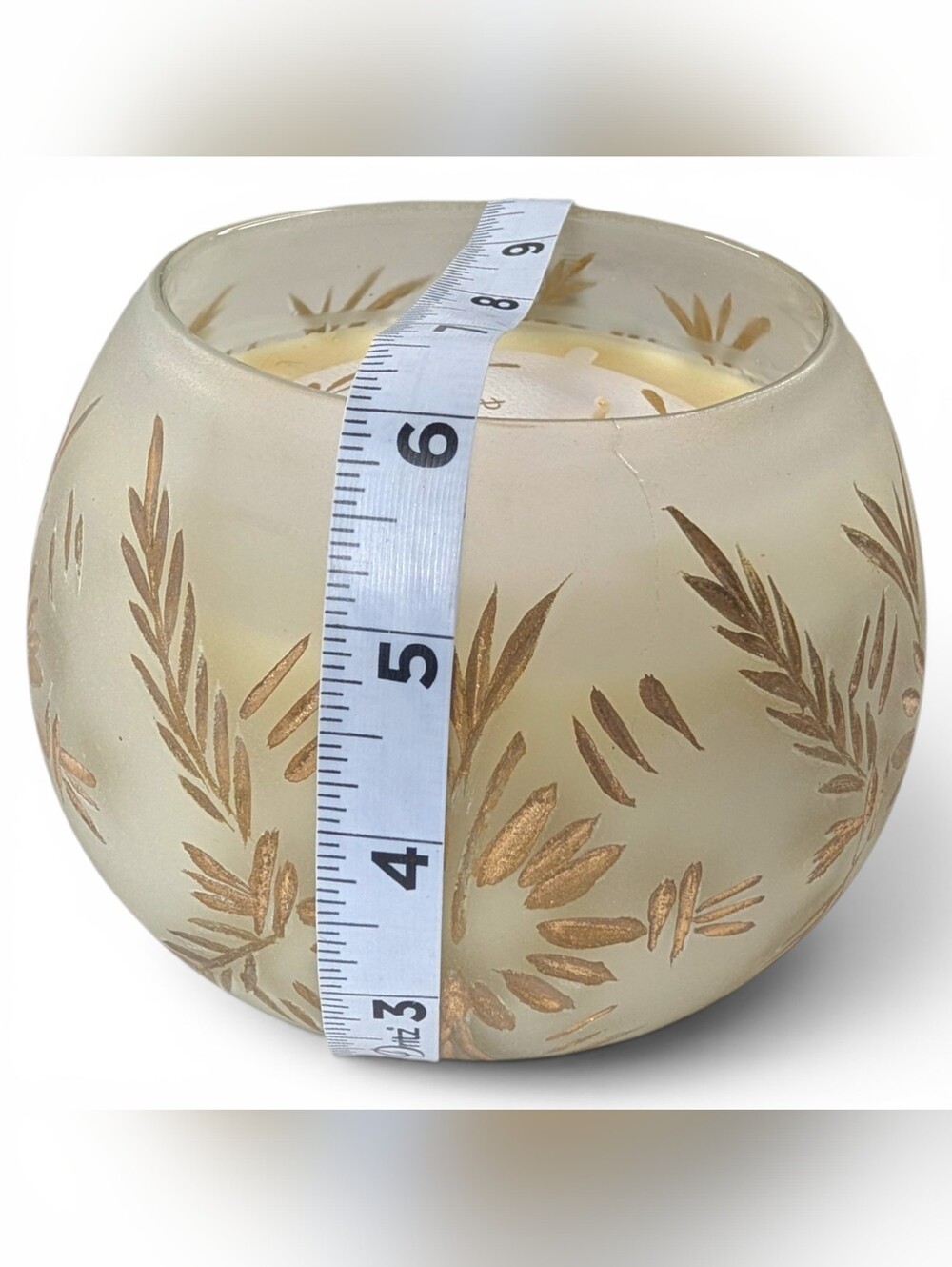 Anthropologie White Fir Pomelo Candle 3 Wick Gold Leaf Frosted Glass 31.75 oz - Picture 8 of 9